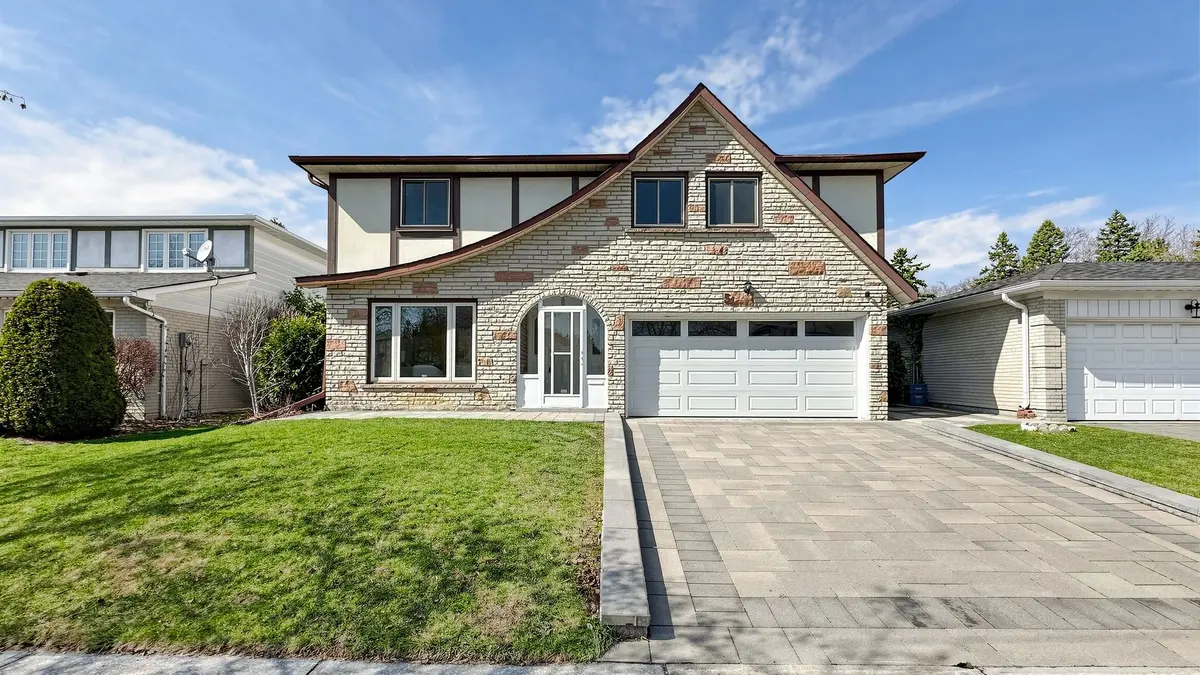 54 Marblemount CRES, Toronto E05, ON M1T 2H4