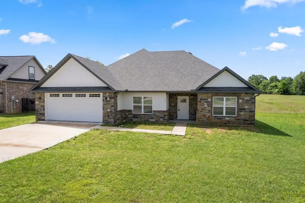 2909 Blue Heron Circle, Mount Pleasant, TX 75455