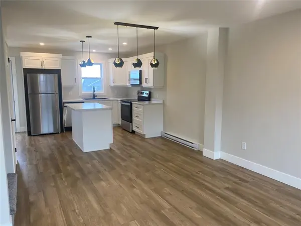 5 Carol Crescent, Paradise, NL A1L 4K1