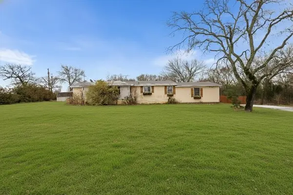 842 Vz County Road #4414, Canton, TX 75103