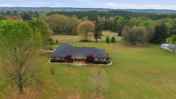 17804 CR 4235, Frankston, TX 75763