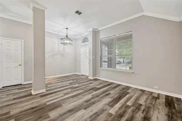 220 Parakeet Drive, Little Elm, TX 75068