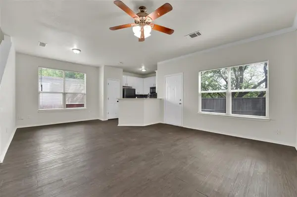 338 Castleridge Drive, Little Elm, TX 75068