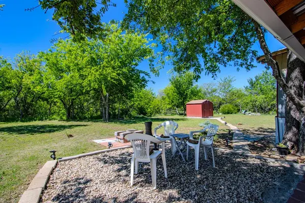 221 High Bluff Drive, Bridgeport, TX 76426