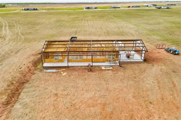 2097 PR  4282, Hawley, TX 79525