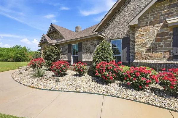 56 Turtle Point Lane, Gordonville, TX 76245