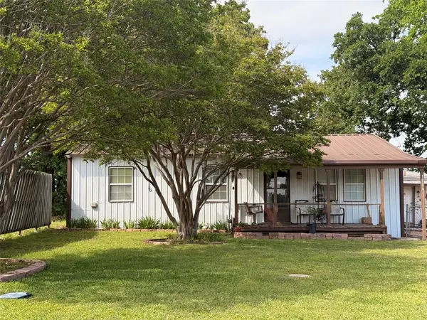 1116 E State Highway 276, West Tawakoni, TX 75474