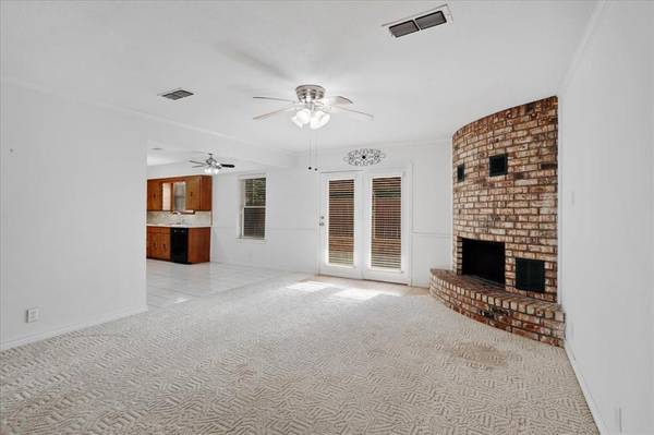 1904 Paula Drive, Denison, TX 75020