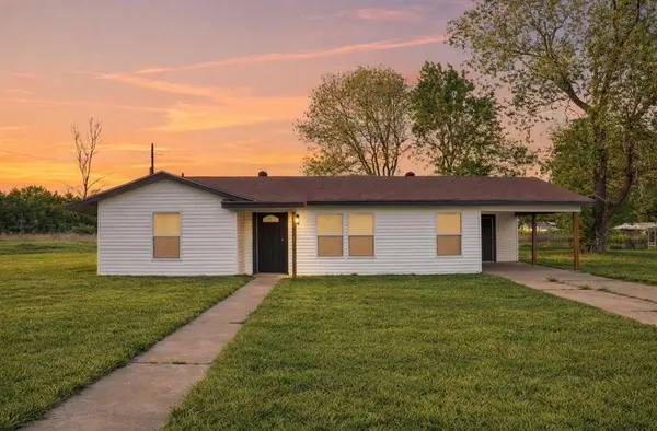 1030 Travis Circle, Cooper, TX 75432