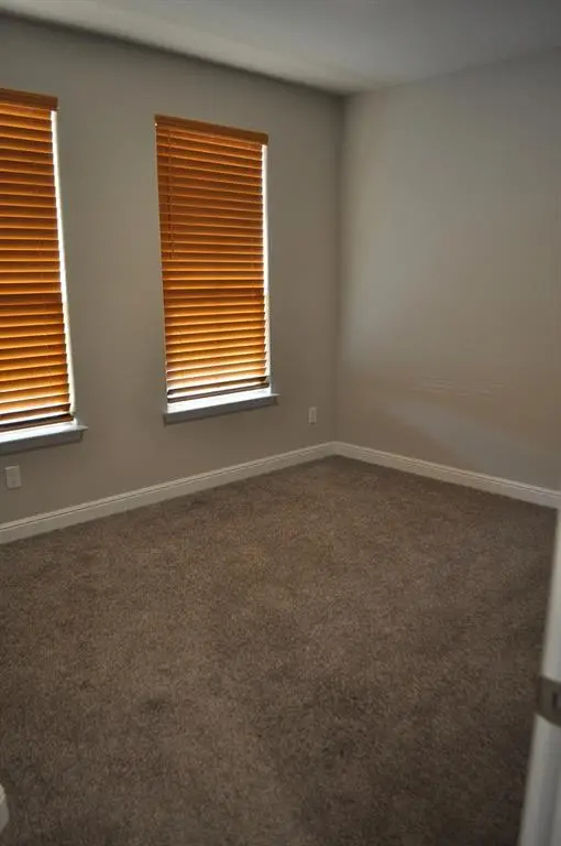 303 Ferriday Street, Glenn Heights, TX 75154