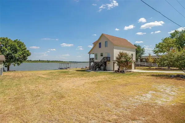 5901 Parkside Court, Granbury, TX 76048