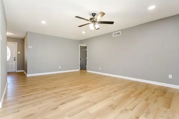 225 Independence Drive, Garland, TX 75043