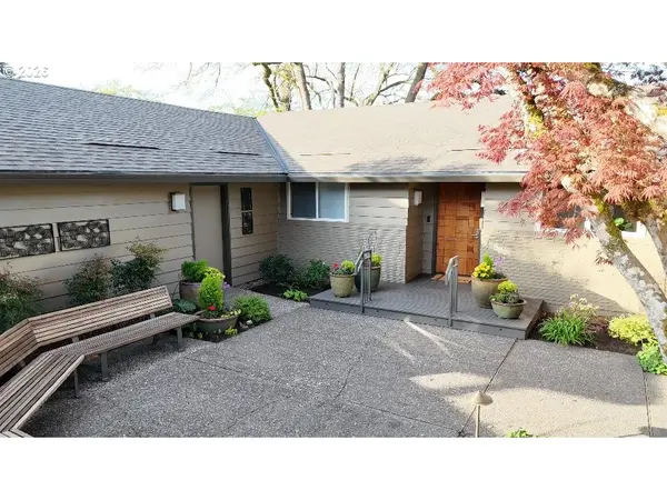 2320 SE MULBERRY DR, Milwaukie, OR 97267