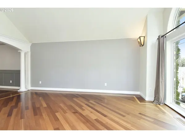 2571 SE ELLIOTT DR, Gresham, OR 97080