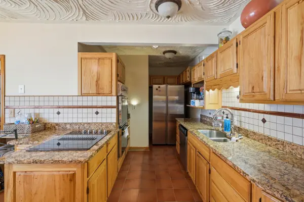 17802 Berg RD, Detroit City, MI 48219