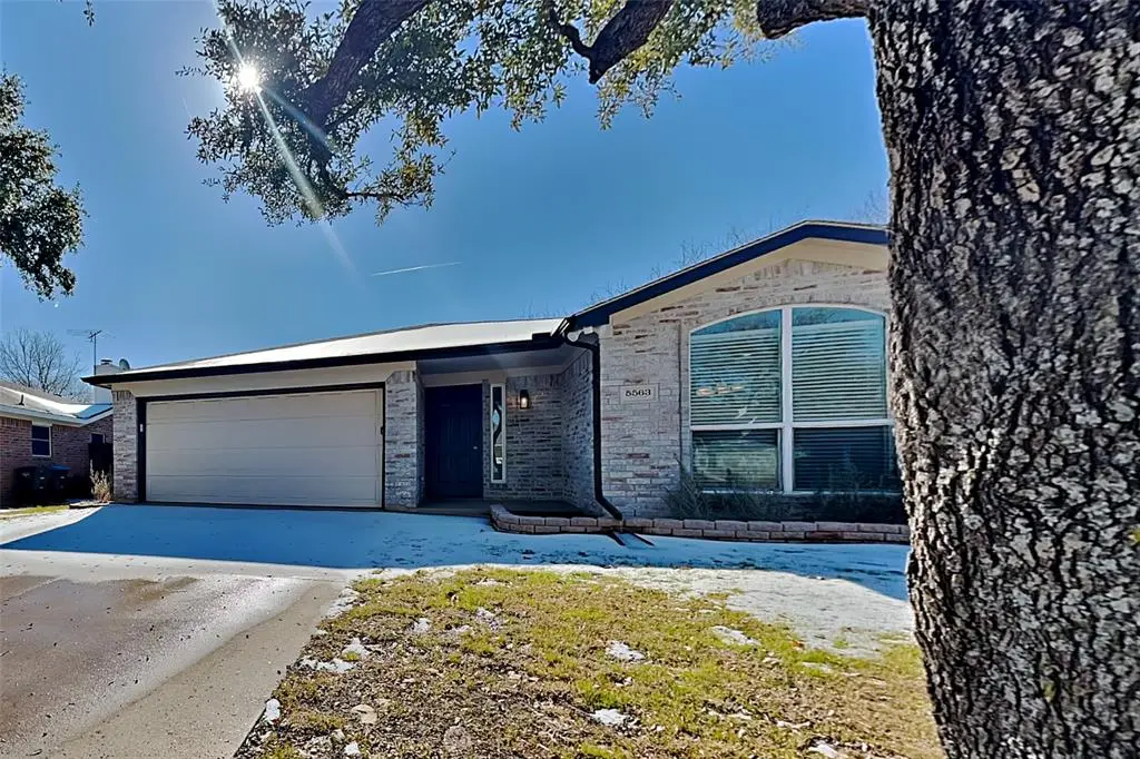 5563 Northfield Drive, Fort Worth, TX 76179