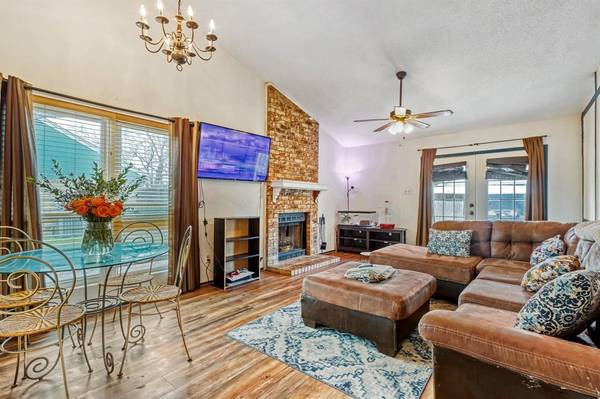 744 Lee Street, Mesquite, TX 75149