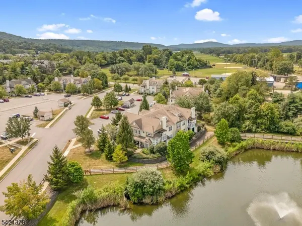 266 Old Farm Dr, Allamuchy Twp., NJ 07838