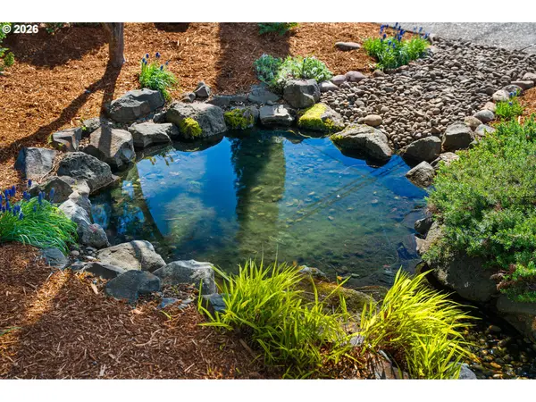 3211 SE 66TH AVE, Portland, OR 97206