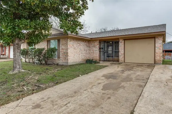 3336 Pacesetter Drive, Dallas, TX 75241