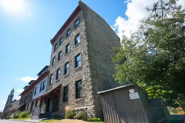 49 Mill ST #6, Carleton Place, ON K7C 1T6