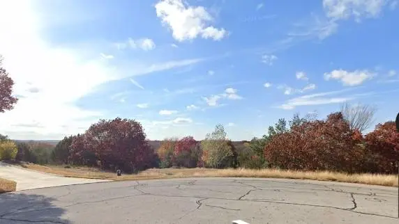 10001 Oak Mill Court, Fort Worth, TX 76135