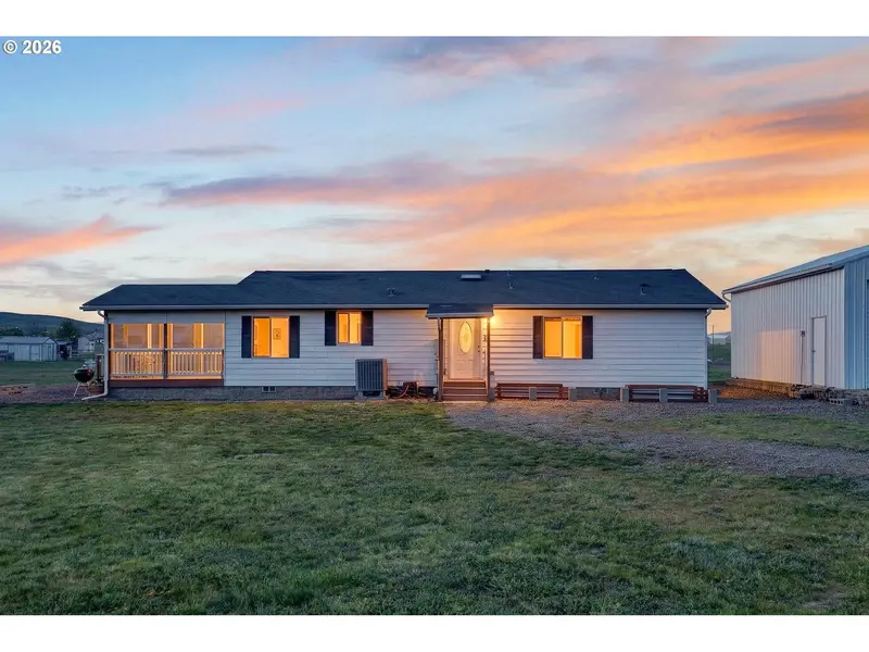 47 VAN HOY RD, Goldendale, WA 98620