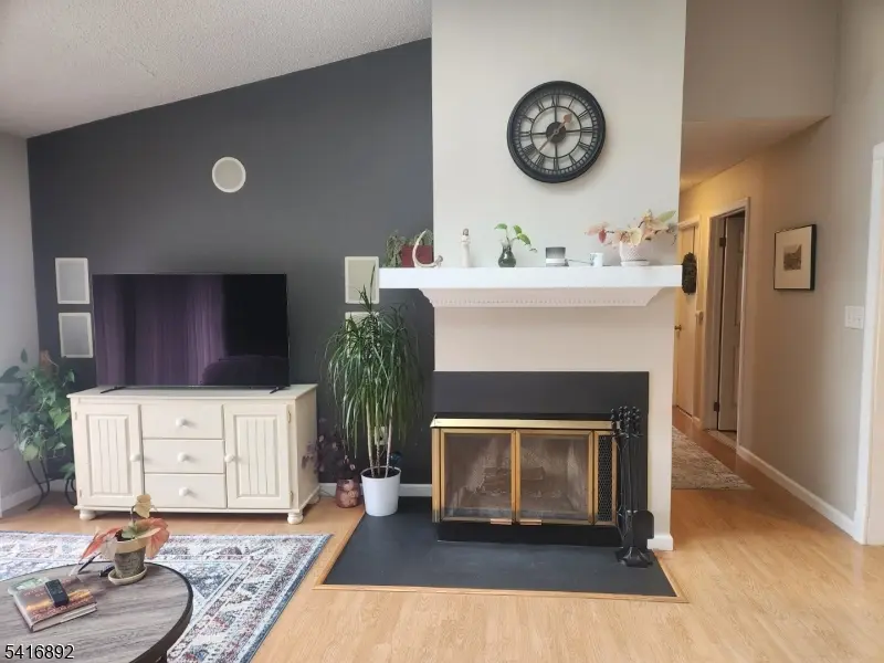 330 Penns Way, Bernards Twp., NJ 07920