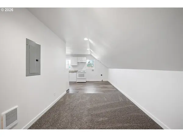 285 20TH AVE, Longview, WA 98632