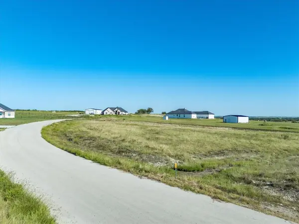 112 Sunset Mesa Drive, New Fairview, TX 76078