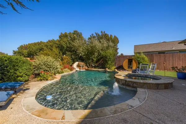 11912 Golden Bell Lane, Frisco, TX 75035