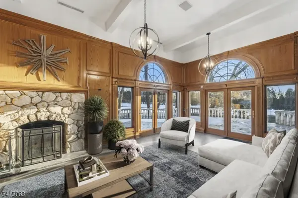 99 Ogle Rd, Old Tappan Boro, NJ 07675