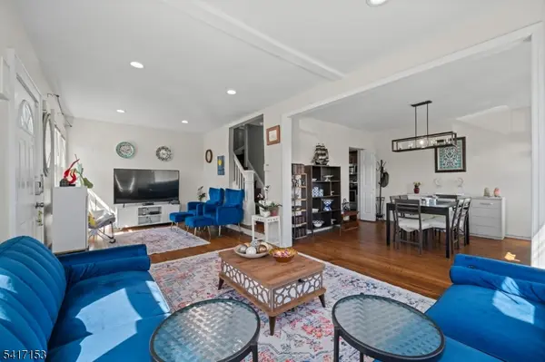 108 Jefferson Pl, Totowa Boro, NJ 07512