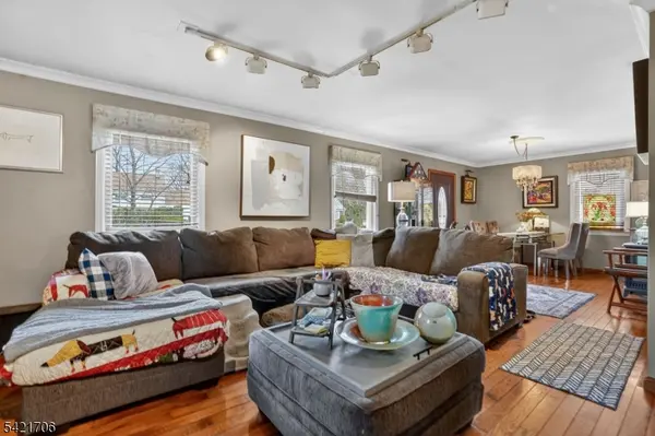 200 Rambler Ave, New Milford Boro, NJ 07646