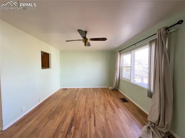 1113 Norwood AVE, Colorado Springs, CO 80905