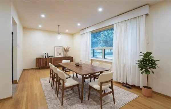 7 Ennismore PL, Toronto C15, ON M2J 1Z9