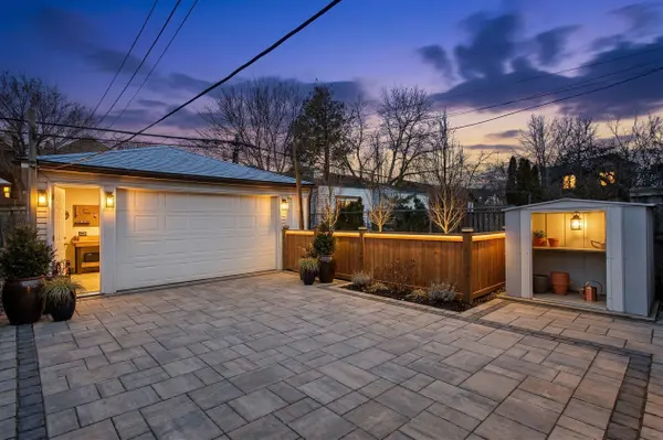 172 Lauder AVE, Toronto C03, ON M6E 3H4