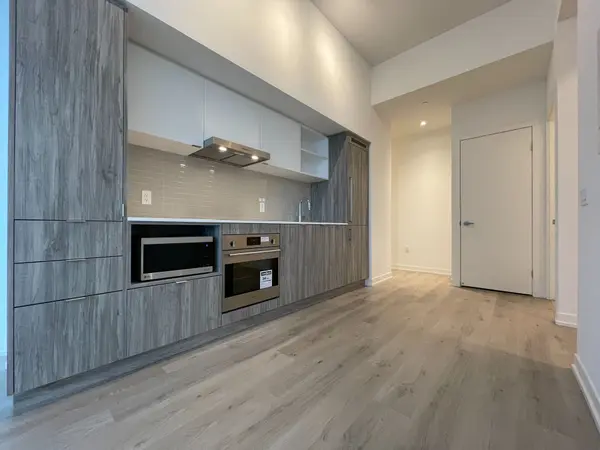 138 Downes ST #1209, Toronto C08, ON M5E 0E4