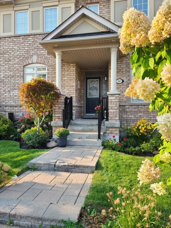 40 Outer Banks DR N, Markham, ON L6B 0N5