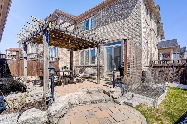 40 Outer Banks DR N, Markham, ON L6B 0N5