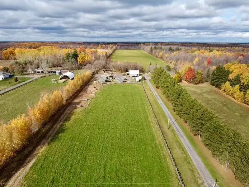 678 Rte 400 E Route, The Nation, ON K0A 1M0