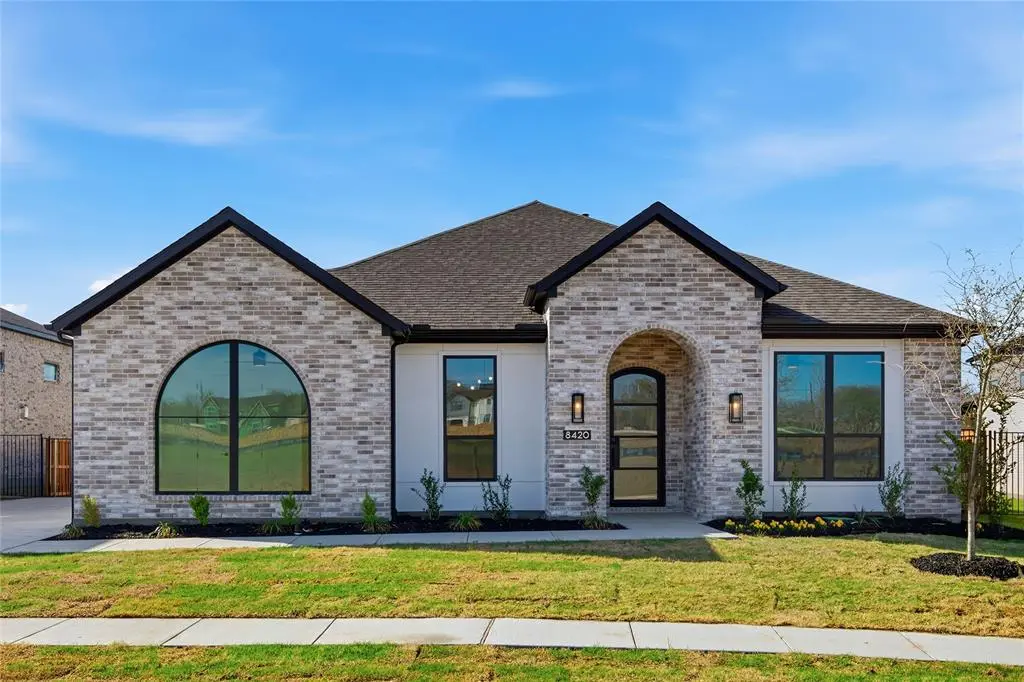 8420 Livi Street, North Richland Hills, TX 76128