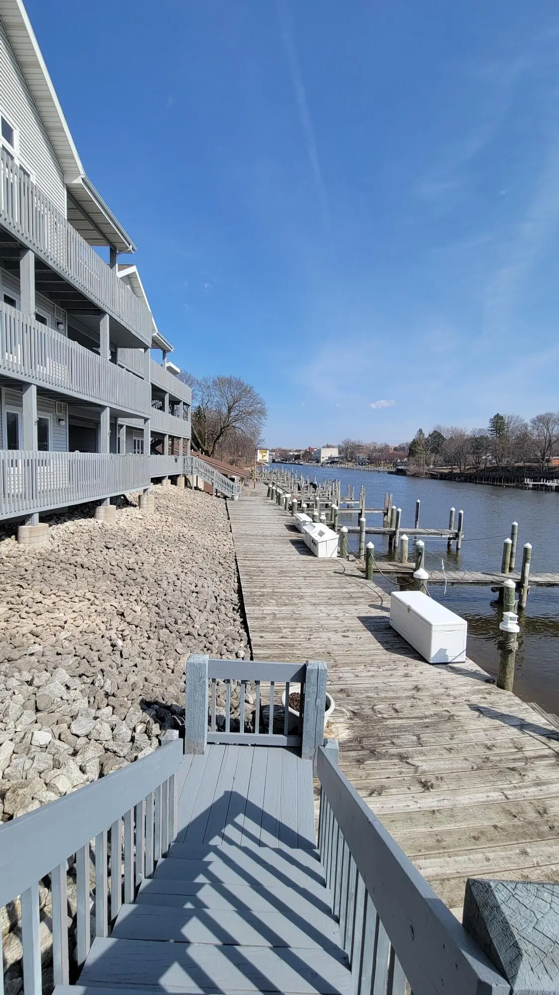 315 5th AVE #19, City Of Manistee, MI 49660