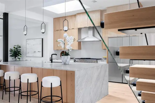 9622 Hilldale Drive, Dallas, TX 75231