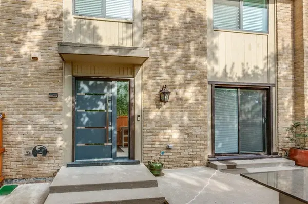 2638 Custer Parkway #B, Richardson, TX 75080