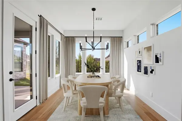 8420 Livi Street, North Richland Hills, TX 76128