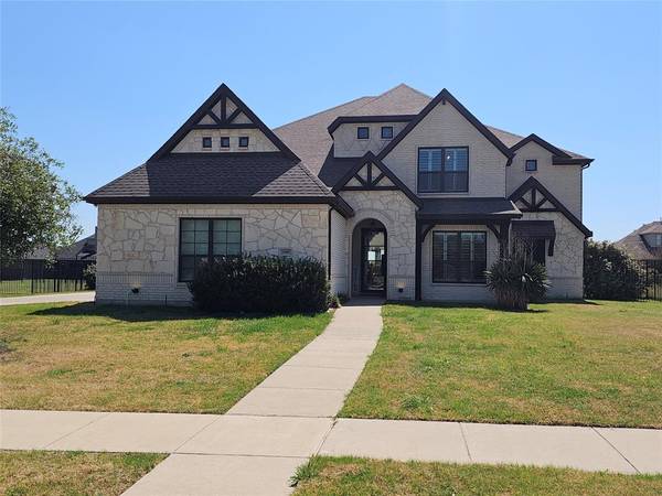 1505 Hudson Drive, Ennis, TX 75119