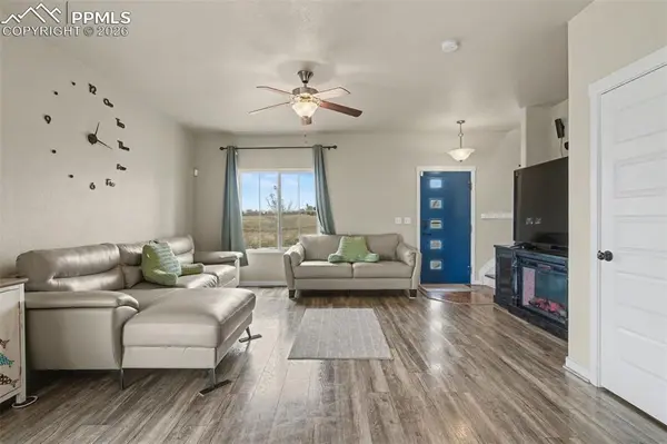 1226 Antrim LOOP, Colorado Springs, CO 80910