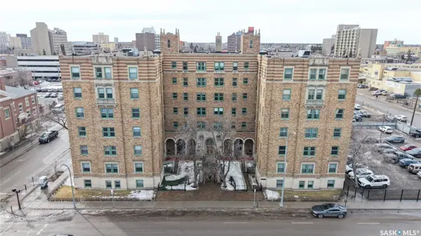 2305 Victoria AVENUE #400, Regina, SK S4P 0S7