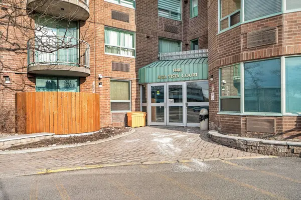 1440 Heron RD #901, Hunt Club - South Keys And Area, ON K1V 0X2